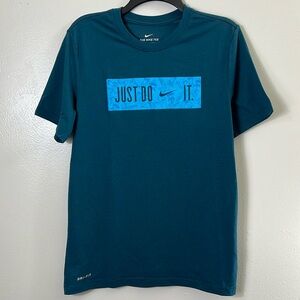 Nike aqua color Just Do It Graphic Short Sleeve Dri Fit Tee Shirt Men’s M